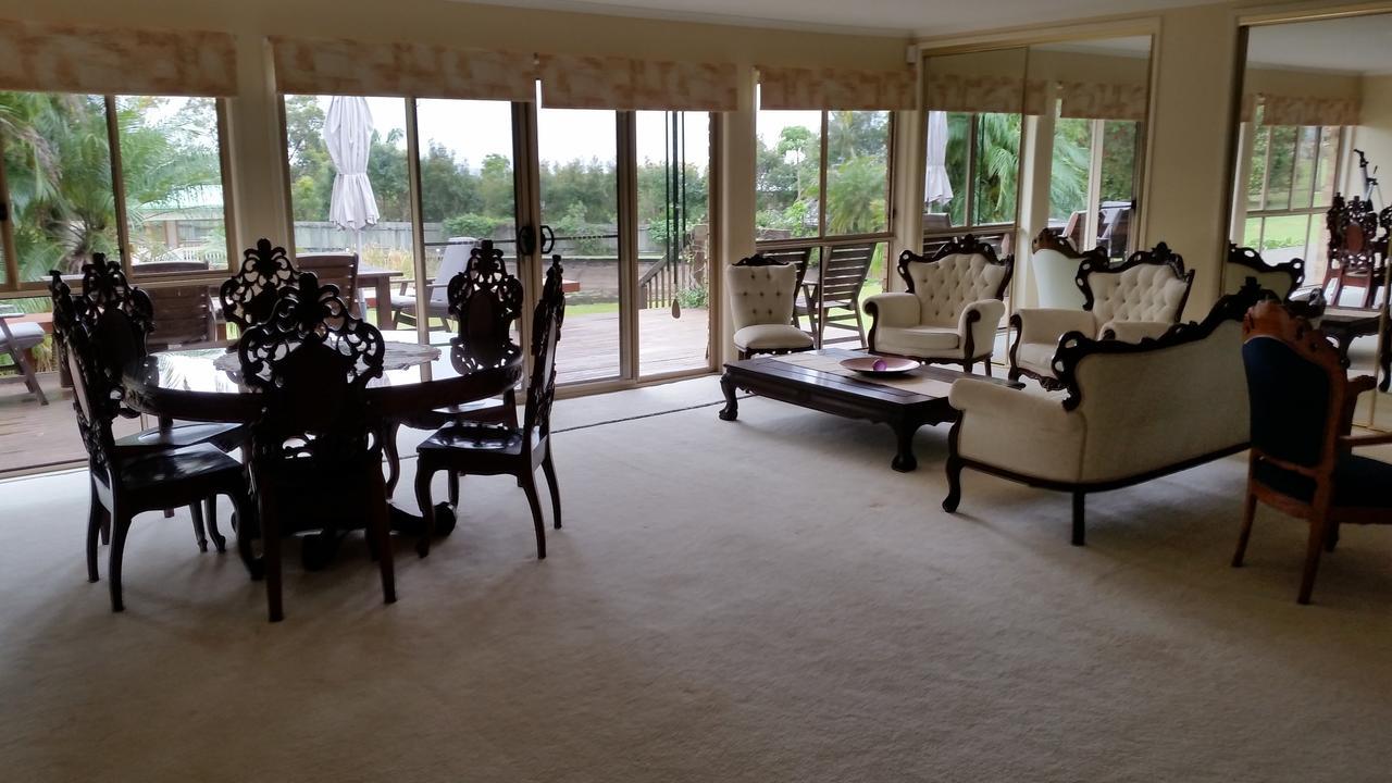 ฮิลทอป ไฮด์อะเวย์ Bed & Breakfast Ninderry ภายนอก รูปภาพ
